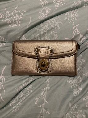 COACH Metallic Gold Leather Turnlock Wallet